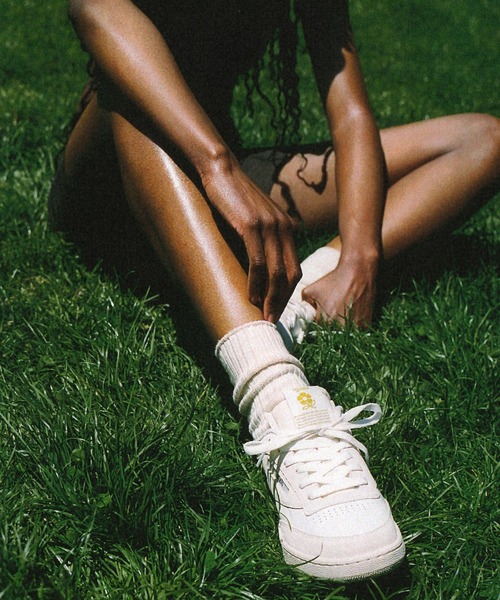 Reebok（リーボック）の「Danielle Guizio クラブシー / Danielle Guizio Club C 85 Shoes（スニーカー・メンズ・オフホワイト・23.0cm/27.0cm/24.0cm/23.5cm/26.0cm/25.5cm/26.5cm/24.5cm/25.0cm）」の10枚目の写真