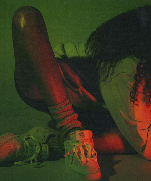 Reebok（リーボック）の「Danielle Guizio クラブシー / Danielle Guizio Club C 85 Shoes（スニーカー・メンズ・オフホワイト・23.0cm/27.0cm/24.0cm/23.5cm/26.0cm/25.5cm/26.5cm/24.5cm/25.0cm）」の4枚目の写真