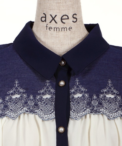 axes femme（アクシーズファム）の「ヨーク刺繍ノースリ