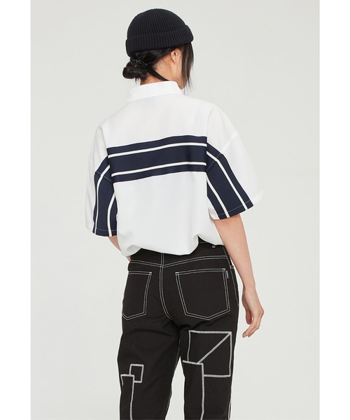 ROMANTIC CROWN(ロマンティッククラウン)の「『ROMANTIC CROWN』BACK LINE HALF SHIRT/バックライン 半袖シャツ(シャツ/ブラウス・レディース・ホワイト/ネイビー/アイボリー・M)」の6枚目の写真