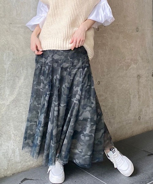 美品‼️TORANOI！迷彩プリントチュールスカート TORANOI/トラノイ】迷彩プリントチュールスカート（スカート
