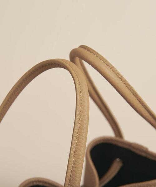 VASIC（ヴァジック）の「【別注】＜VASIC＞BOND MINI レザーバッグ Ψ ∴（ハンドバッグ・レディース・ブラウン・FREE）」の6枚目の写真