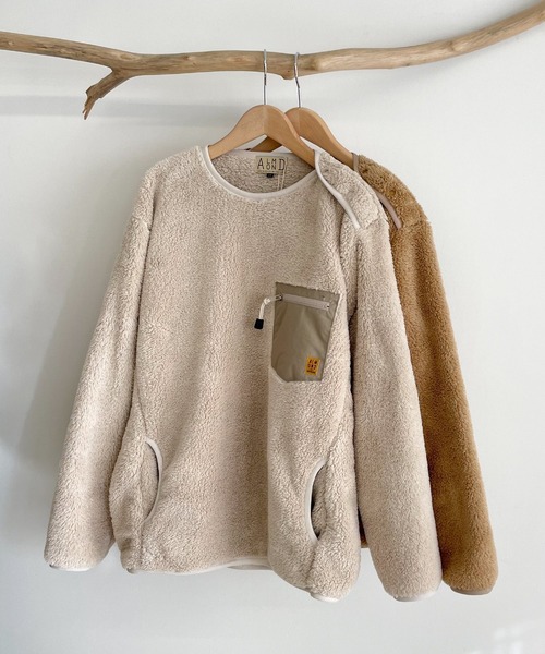 CANAL JEAN（キャナルジーン）の「ALMOND SURFBOARDS＆DESINS(アーモンドサーフボードデザイン) マイクロフリースクルーネック（その他トップス・レディース・キャメル/ライトベージュ・MEDIUM）」の11枚目の写真