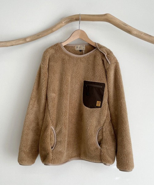 CANAL JEAN（キャナルジーン）の「ALMOND SURFBOARDS＆DESINS(アーモンドサーフボードデザイン) マイクロフリースクルーネック（その他トップス・レディース・キャメル/ライトベージュ・MEDIUM）」の12枚目の写真