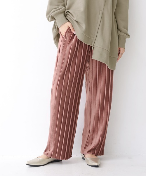 osharewalker(オシャレウォーカー)の「【廃盤】『ベロアプリーツワイドパンツ』(その他パンツ・レディース・ブルーグリーン/チャコール/ピンク・1/2)」の8枚目の写真