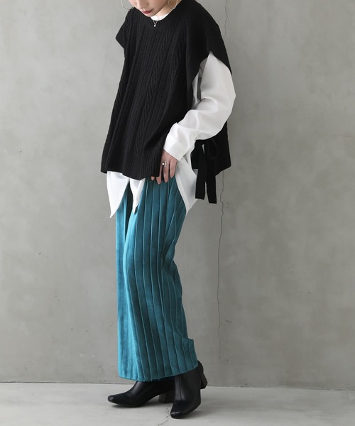 osharewalker(オシャレウォーカー)の「【廃盤】『ベロアプリーツワイドパンツ』(その他パンツ・レディース・ブルーグリーン/チャコール/ピンク・1/2)」の6枚目の写真