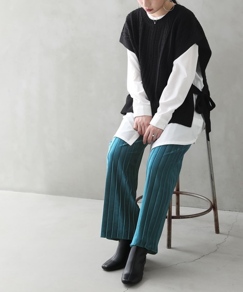 osharewalker(オシャレウォーカー)の「【廃盤】『ベロアプリーツワイドパンツ』(その他パンツ・レディース・ブルーグリーン/チャコール/ピンク・1/2)」の7枚目の写真