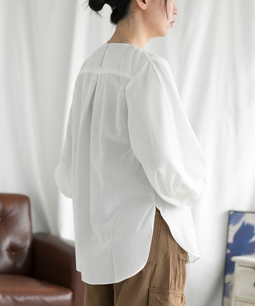 aimoha（アイモハ）の「ボリューム袖ブラウス (SS)（シャツ/ブラウス・レディース・ベージュ/ホワイト・LARGE/MEDIUM）」の9枚目の写真