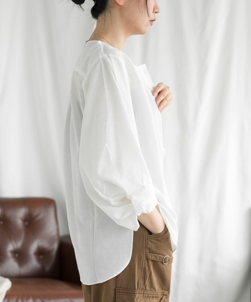 aimoha（アイモハ）の「ボリューム袖ブラウス (SS)（シャツ/ブラウス・レディース・ベージュ/ホワイト・LARGE/MEDIUM）」の8枚目の写真