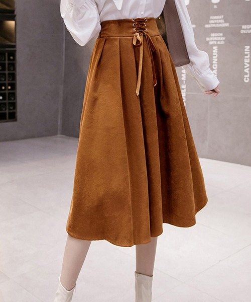 Grandeir（グランディール）の「レースアップリボン ピーチスキン フレアスカート（スカート・レディース・モカ/ブラック/ピンク・M）」の3枚目の写真