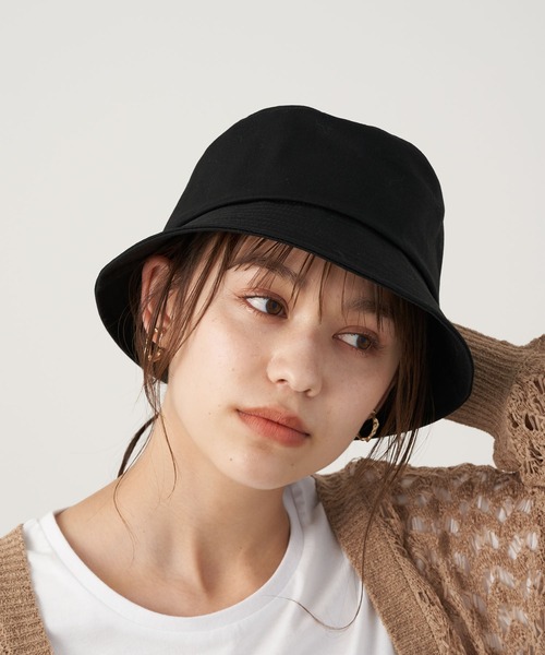 earth music&ecology（アースミュージックアンドエコロジー）の「ツイルバケットハット  ＊（ハット・レディース・グレー/ブラック/ベージュ・FREE）」の2枚目の写真