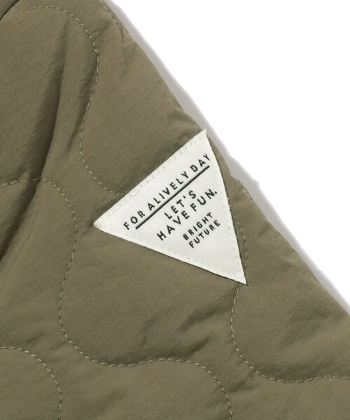 SHOO・LA・RUE(シューラルー)の「◆【90-150cm】薄中綿キルトジャケット(その他アウター・キッズ・ベージュ/カーキ・11/10/12/15 /13/14/09)」の5枚目の写真