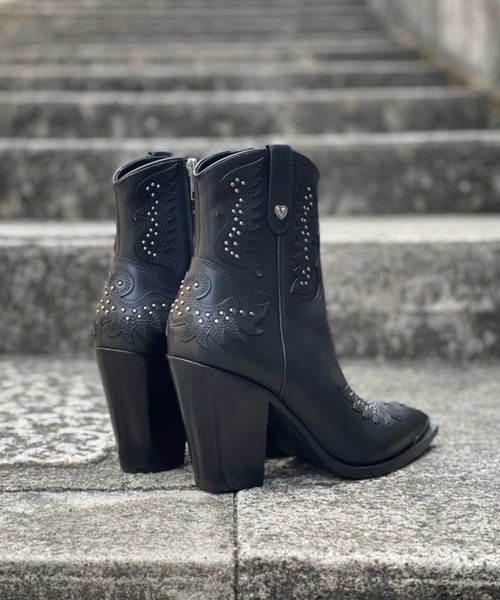 ASH(アッシュ)の「WEB限定【BEVERLY】ウエスタンショートブーツ(ブーツ・レディース・ブラック・38/36/37)」の3枚目の写真