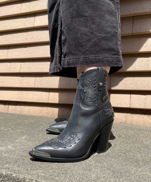 ASH(アッシュ)の「WEB限定【BEVERLY】ウエスタンショートブーツ(ブーツ・レディース・ブラック・38/36/37)」の12枚目の写真