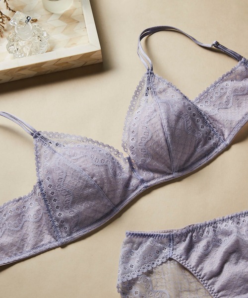 une nana cool（ウンナナクール）の「特別な日以外の364日つけたくなるブラ 364ブラ レース（ブラジャー・レディース・グリーン系その他/ベージュ/ネイビー/パープル/レッド/チョコ/グレー/ブラック/ペールイエロー/コーラル/ライトパープル/オレンジ系その他/アッシュグレー/ワインレッド/ピンクベージュ/ライム/エメラルドブルー/シャーベット/オリーブ/フレッシュイエロー/ダークブラウン/サックスブルー/ミント/サーモンピンク/アイボリー/オレンジ/ピンク系/ダークグリーン/エンジ/ライラック/コバルトブルー・L/M/SS/S/LL）」の18枚目の写真