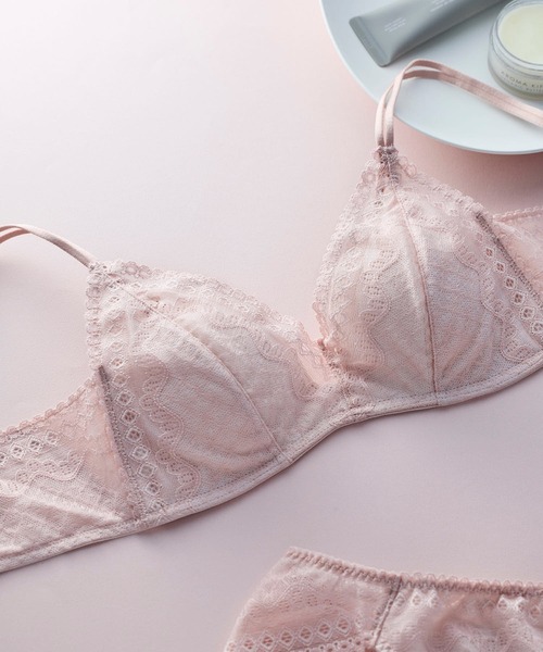 une nana cool（ウンナナクール）の「特別な日以外の364日つけたくなるブラ 364ブラ レース（ブラジャー・レディース・グリーン系その他/ベージュ/ネイビー/パープル/レッド/チョコ/グレー/ブラック/ペールイエロー/コーラル/ライトパープル/オレンジ系その他/アッシュグレー/ワインレッド/ピンクベージュ/ライム/エメラルドブルー/シャーベット/オリーブ/フレッシュイエロー/ダークブラウン/サックスブルー/ミント/サーモンピンク/アイボリー/オレンジ/ピンク系/ダークグリーン/エンジ/ライラック/コバルトブルー・L/M/SS/S/LL）」の22枚目の写真