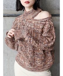 オープンショルダーケーブルニット
