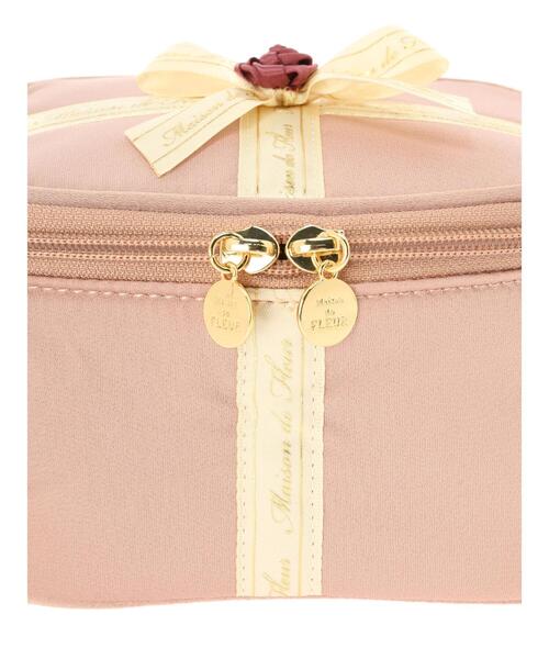 Maison de FLEUR（メゾンドフルール）の「プレゼントリボンボックス