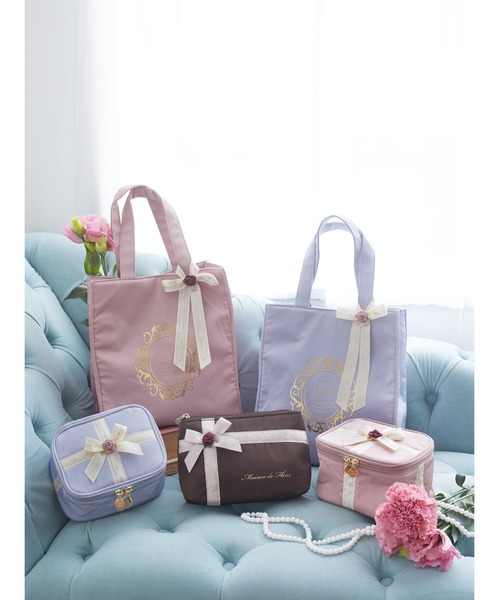 Maison de FLEUR（メゾンドフルール）の「プレゼントリボンボックス