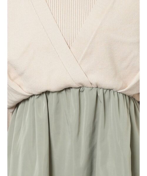 ELENDEEK（エレンディーク）の「カーディガンレイヤードライクドッキングワンピース（ワンピース・レディース・ブラック/グレー/ライトベージュ・01/02）」の21枚目の写真