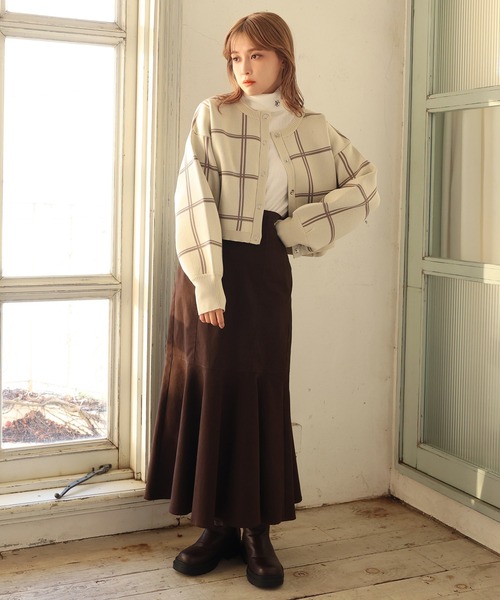 one after another NICE CLAUP(ワンアフターアナザーナイスクラップ)の「WEB限定 スナップボタンカーディガン(カーディガン/ボレロ・レディース・オフホワイト/ホワイト系その他/ブラック/ブルーグレー・FREE)」の12枚目の写真