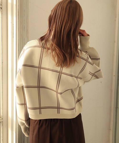 one after another NICE CLAUP(ワンアフターアナザーナイスクラップ)の「WEB限定 スナップボタンカーディガン(カーディガン/ボレロ・レディース・オフホワイト/ホワイト系その他/ブラック/ブルーグレー・FREE)」の16枚目の写真