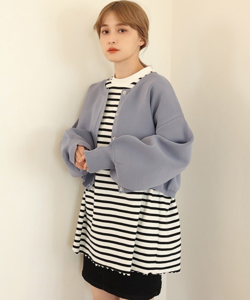 one after another NICE CLAUP(ワンアフターアナザーナイスクラップ)の「WEB限定 スナップボタンカーディガン(カーディガン/ボレロ・レディース・オフホワイト/ホワイト系その他/ブラック/ブルーグレー・FREE)」の21枚目の写真