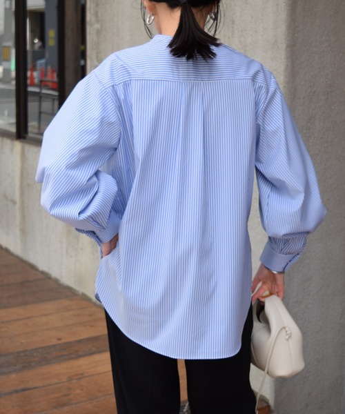Marient（マリエント）の「ストライプスナップBL（シャツ/ブラウス・レディース・ブルー・FREE）」の4枚目の写真