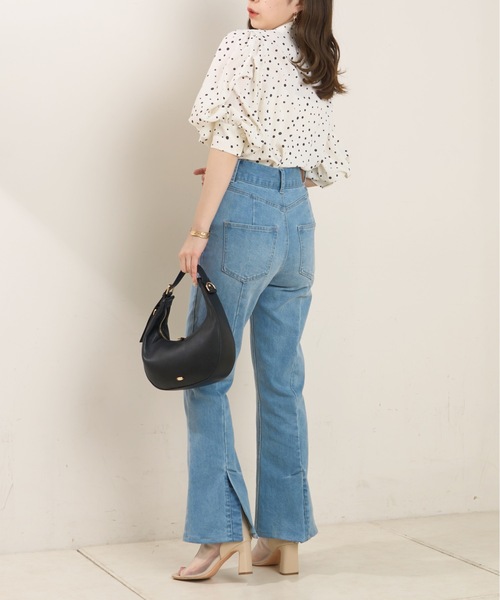 Chico（チコ）の「【新色追加】ベルトハンドルラウンドバック（ハンドバッグ・レディース・ブラック/アイボリー/ホワイト系その他2/ミント・FREE）」の11枚目の写真