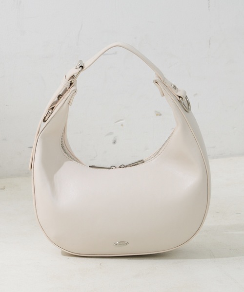 Chico（チコ）の「【新色追加】ベルトハンドルラウンドバック（ハンドバッグ・レディース・ブラック/アイボリー/ホワイト系その他2/ミント・FREE）」の14枚目の写真