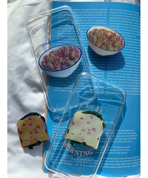 WC（ダブル シー）の「breakfast iphoneケース（スマホケース/カバー・レディース・その他2/その他1・1/2）」の6枚目の写真