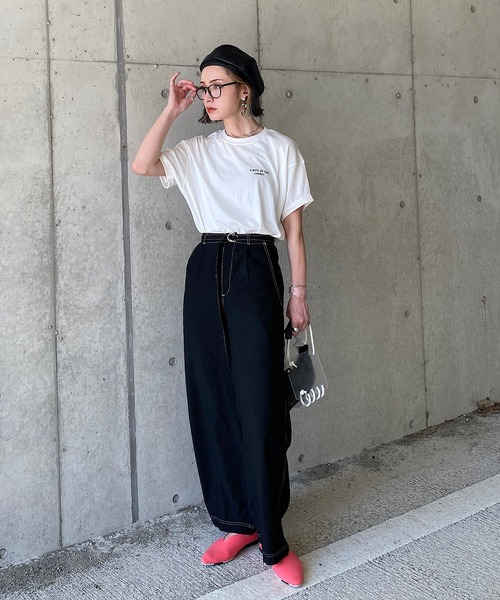 y/m（イム）の「IMOKO×y/m シンプルロゴTシャツ（Tシャツ/カットソー・レディース・オフホワイト・FREE）」の2枚目の写真