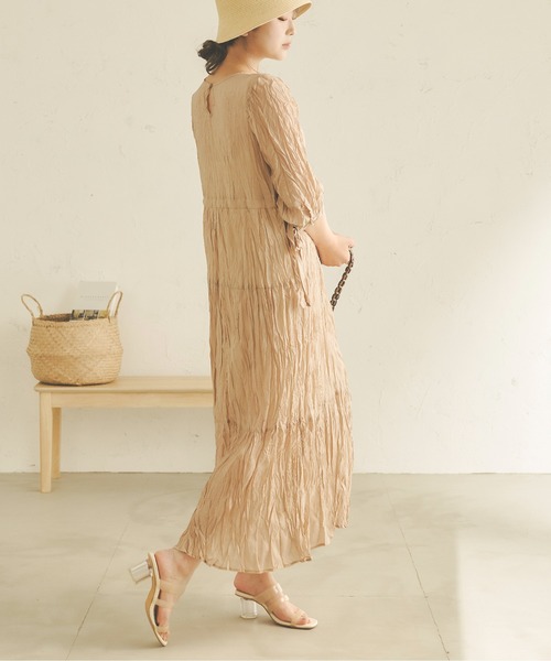 Ambre Neige(アンブルネージュ)の「クリンクルティアードワンピース/【WEB/EC限定商品】(ワンピース・レディース・アイボリー/ライトピンク/ライトベージュ・FREE)」の22枚目の写真