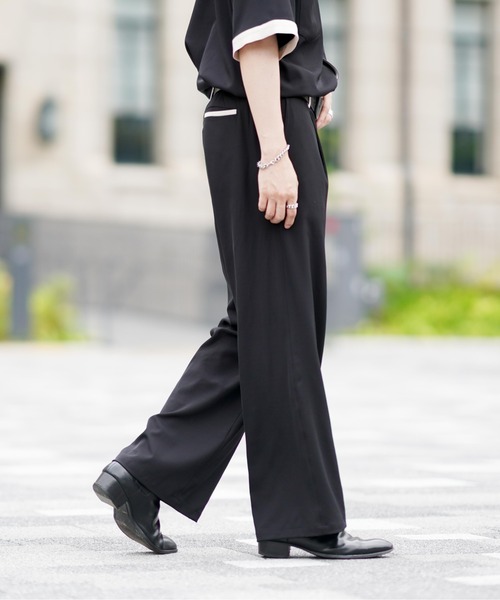 EDEL(エーデル)の「EDEL - バイカラーワイドスラックス(セットアップ可能)(その他パンツ・メンズ・ブラック/ブルー・SMALL/MEDIUM/LARGE)」の4枚目の写真