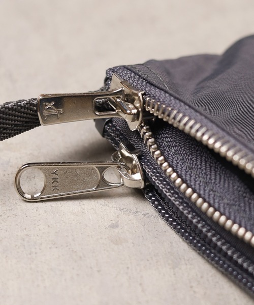 NO WAY(ノーウェイ)の「/implress/easy square shoulder bag(ショルダーバッグ・メンズ・グレー/ブラック・FREE)」の8枚目の写真