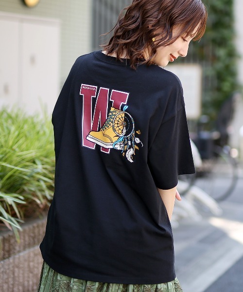 チチカカ(チチカカ)の「【ユニセックス】 カレッジキャッチャープリントTシャツ【WEB限定】(Tシャツ/カットソー・メンズ・ブラック/ホワイト/グレー・FREE)」の16枚目の写真