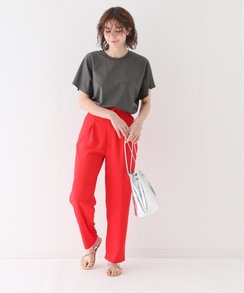 JOURNAL STANDARD relume（ジャーナルスタンダード　レリューム）の「《追加》汗染み防止ドルマンTEE（Tシャツ/カットソー・レディース・ホワイト/チャコールグレー/ブラック/ブラウン/オレンジ・FREE）」の6枚目の写真