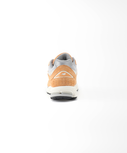 NEW BALANCE(ニューバランス)の「【New Balance / ニューバランス】M2002RHM(スニーカー・メンズ・ベージュ・26cm/29cm/27.5cm/26.5cm/28cm/27cm)」の4枚目の写真