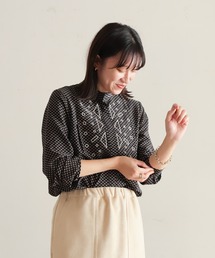 NOMBRE IMPAIR | 幾何柄PT×フロッキー　スタンドネックブラウス(シャツ/ブラウス)
