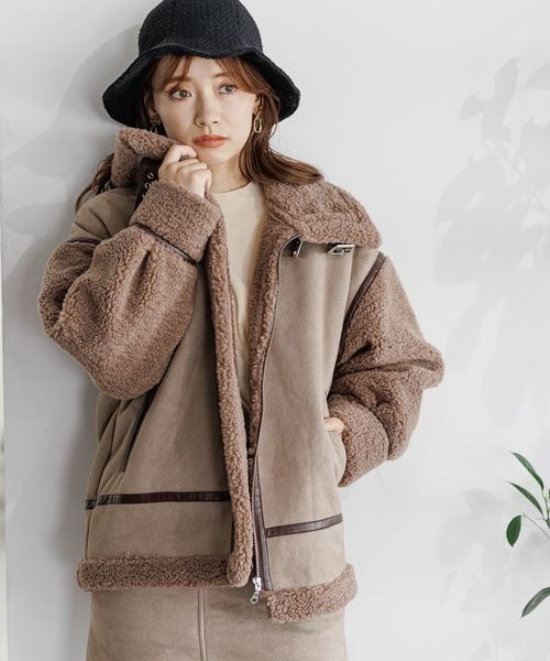 mysty woman（ミスティウーマン）の「ボア／ミドルブルゾン 157645（ブルゾン・レディース・ダークブラウン/アイボリー/モカ・FREE）」の8枚目の写真