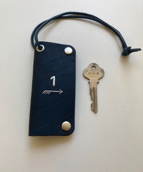 TIDEWAY（タイドウェイ）の「OIL NO.. KEY CASE（キーケース/キーアクセサリー・レディース・マスタード/キャメル/オフホワイト/ブラック/ネイビー/グリーン/レッド/ブルーグレー/ピンクベージュ/ブラウン・FREE）」の18枚目の写真