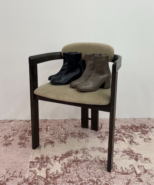 EPIMI E'PIMMY（エピミエピミー）の「オブリークトゥショートブーツ（ブーツ・レディース・ブラック/ブラウン・MEDIUM/LARGE）」の8枚目の写真