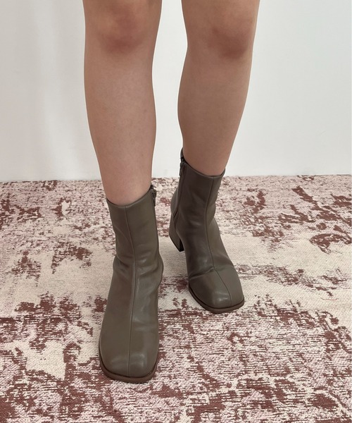 EPIMI E'PIMMY（エピミエピミー）の「オブリークトゥショートブーツ（ブーツ・レディース・ブラック/ブラウン・MEDIUM/LARGE）」の18枚目の写真