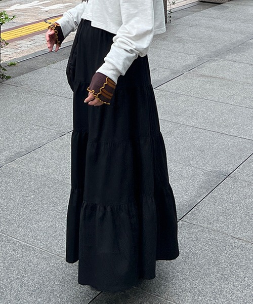 kutir（クティール）の「【新色追加】ティアードスカート（スカート・レディース・ブラック/ベージュ/ブラウン/カーキ/ブラック系その他/オフホワイト/ブルー/ブラウン系その他/ブラック系その他2・SMALL/MEDIUM/LARGE）」の20枚目の写真