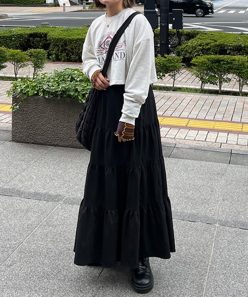 kutir（クティール）の「【新色追加】ティアードスカート（スカート・レディース・ブラック/ベージュ/ブラウン/カーキ/ブラック系その他/オフホワイト/ブルー/ブラウン系その他/ブラック系その他2・SMALL/MEDIUM/LARGE）」の21枚目の写真