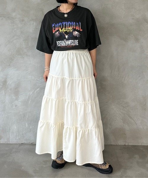 kutir（クティール）の「【新色追加】ティアードスカート（スカート・レディース・ブラック/ベージュ/ブラウン/カーキ/ブラック系その他/オフホワイト/ブルー/ブラウン系その他/ブラック系その他2・SMALL/MEDIUM/LARGE）」の15枚目の写真