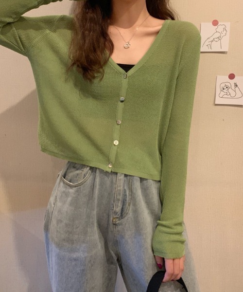 yuue' ( wear )（ユーイ）の「シンプルカーディガンニット（ニット/セーター・レディース・ホワイト/ブラック/パープル/グリーン/ライトイエロー・FREE）」の6枚目の写真