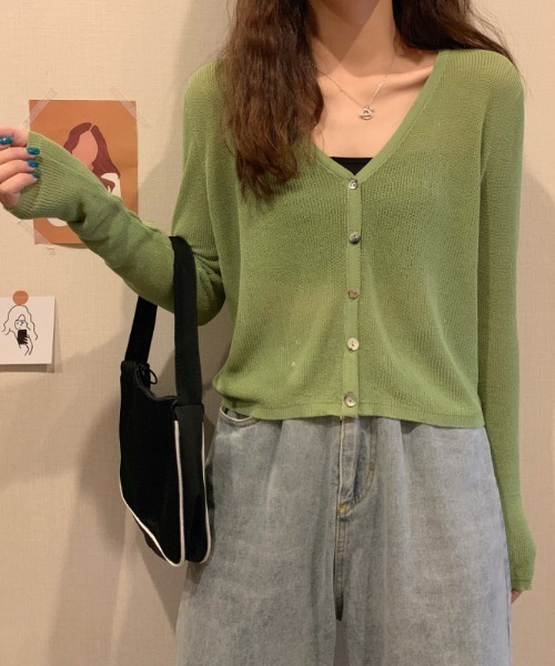 yuue' ( wear )（ユーイ）の「シンプルカーディガンニット（ニット/セーター・レディース・ホワイト/ブラック/パープル/グリーン/ライトイエロー・FREE）」の20枚目の写真