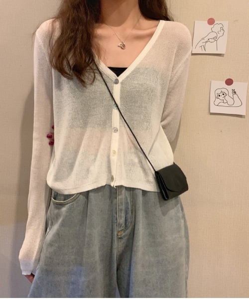 yuue' ( wear )（ユーイ）の「シンプルカーディガンニット（ニット/セーター・レディース・ホワイト/ブラック/パープル/グリーン/ライトイエロー・FREE）」の11枚目の写真