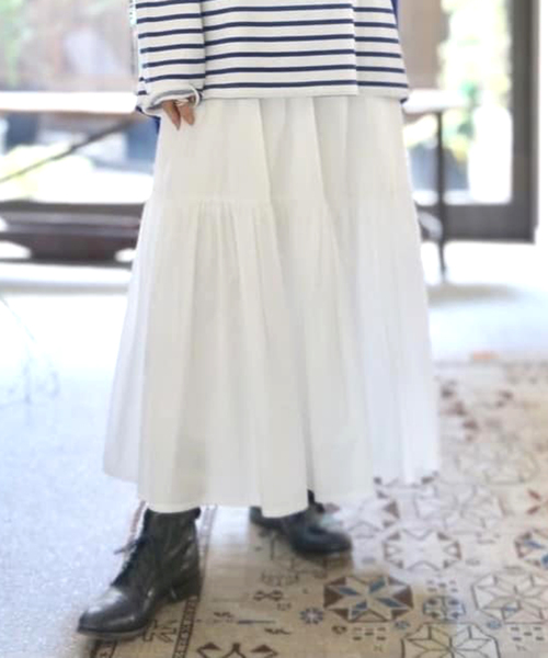 JOURNAL STANDARD LUXE(ジャーナルスタンダード ラックス)の「タイプライター キリカエギャザースカート(スカート・レディース・ブラック/ホワイト・FREE)」の9枚目の写真